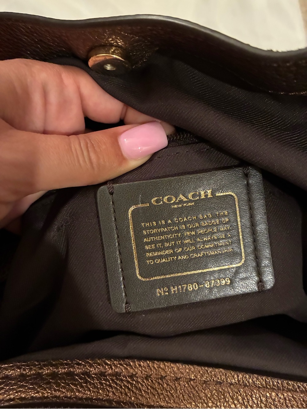 Coach Brown Leather Shoulder Bag with Gold Hardware -Purse - Picture 4 of 15